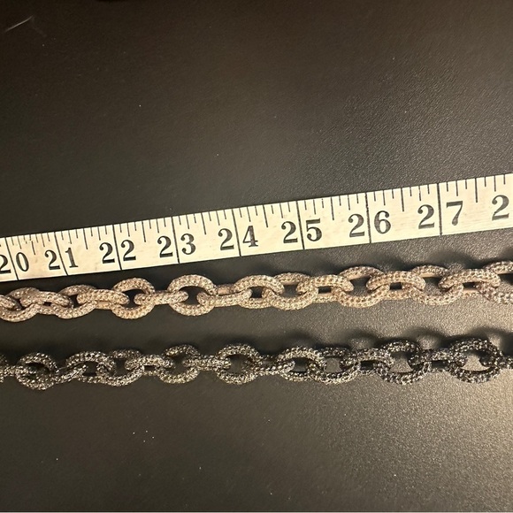 Chain Glittery Infinity Statement necklace Tri-colored silver, back and gold - Picture 8 of 16